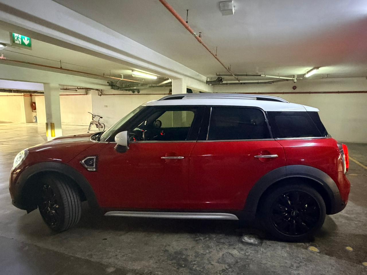 Rosso Mini Cooper Countryman S 2019